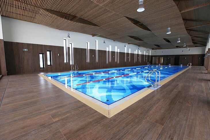public pool 01